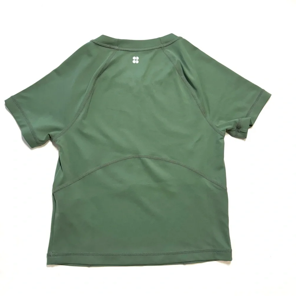 Sweaty Betty All Day Cropped Tee Shirt Olive Green Active Top Women’s Size XS - Picture 9 of 10